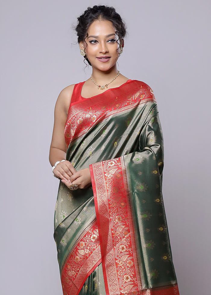 Green Dupion Silk Saree With Blouse Piece