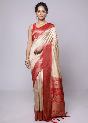 Cream Dupion Silk Saree With Blouse Piece