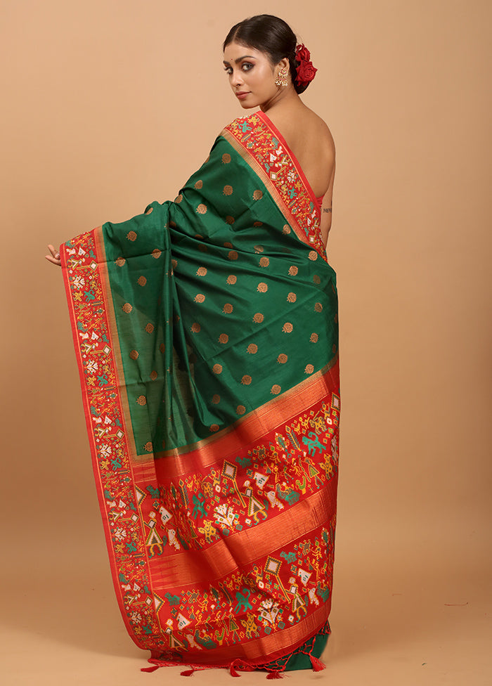 Green Dupion Silk Saree With Blouse Piece