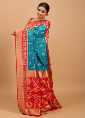 Blue Dupion Silk Saree With Blouse Piece