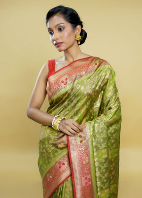 Green Dupion Silk Saree With Blouse Piece