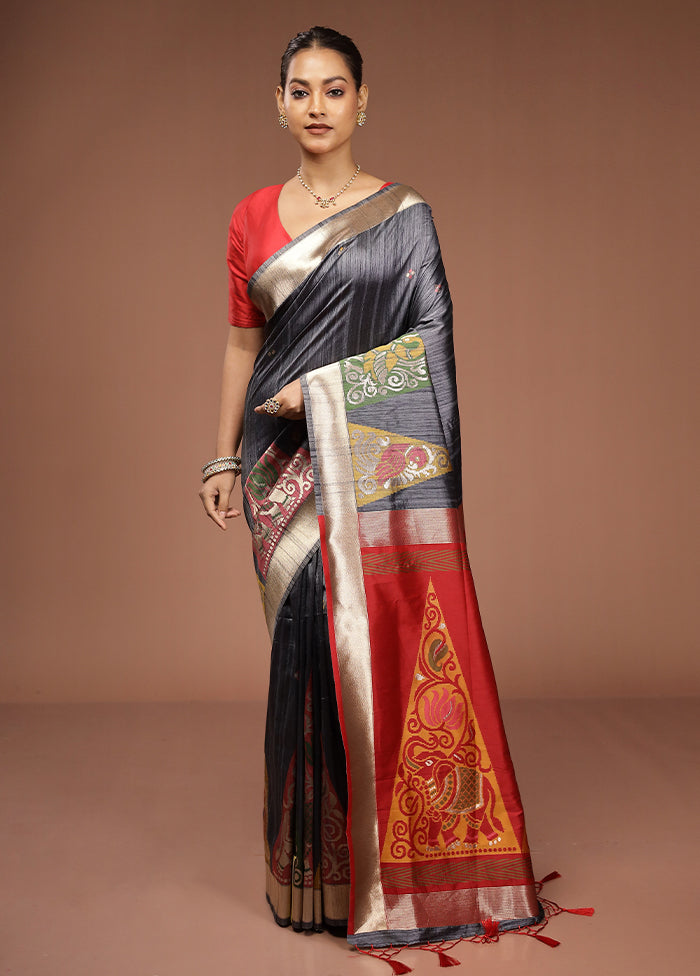 Grey Tussar Silk Saree With Blouse Piece