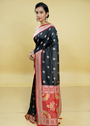 Black Tussar Silk Saree With Blouse Piece