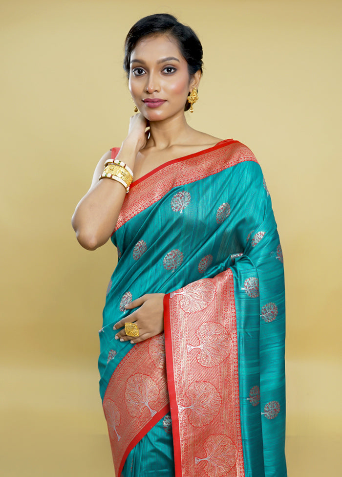 Green Dupion Silk Saree With Blouse Piece