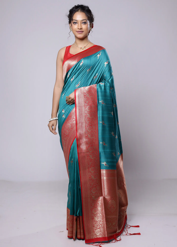 Green Dupion Silk Saree With Blouse Piece