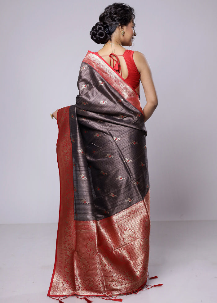 Grey Dupion Silk Saree With Blouse Piece