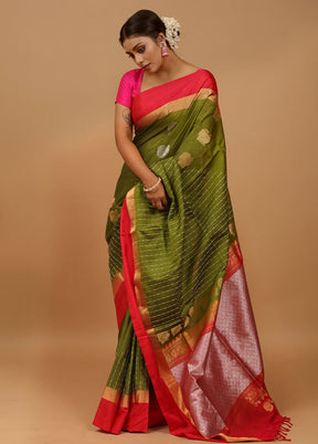 Green Handloom Kanchipuram Pure Silk Saree With Blouse Piece