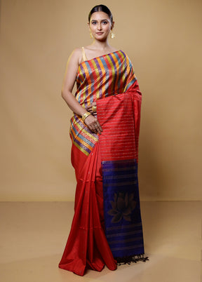 Red Handloom Kanchipuram Pure Silk Saree With Blouse Piece