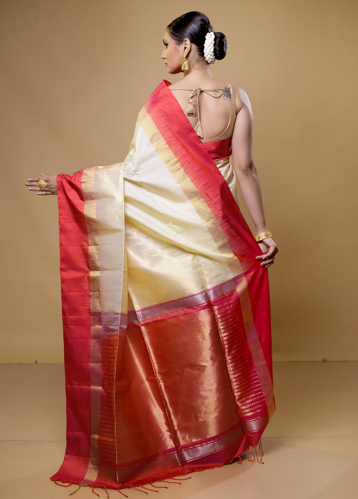 Cream Handloom Kanchipuram Pure Silk Saree With Blouse Piece