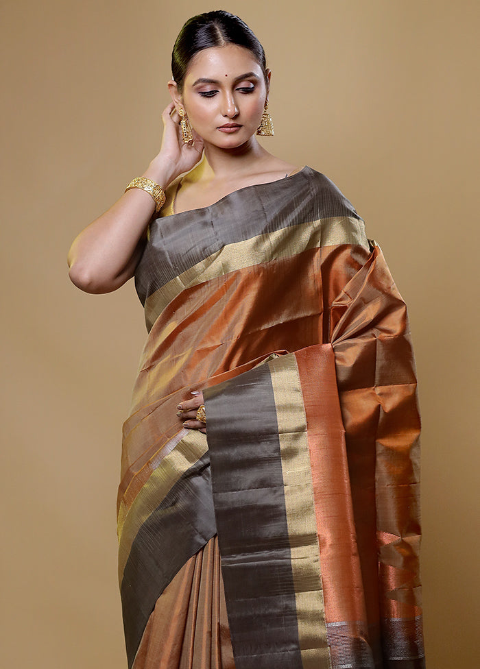 Cream Handloom Kanchipuram Pure Silk Saree With Blouse Piece