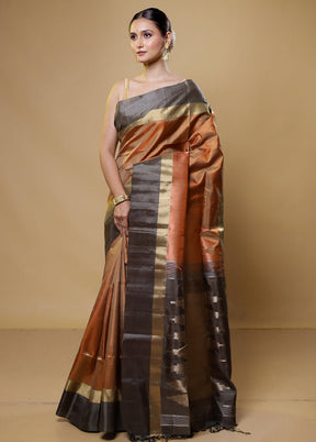 Orange Handloom Kanchipuram Pure Silk Saree With Blouse Piece