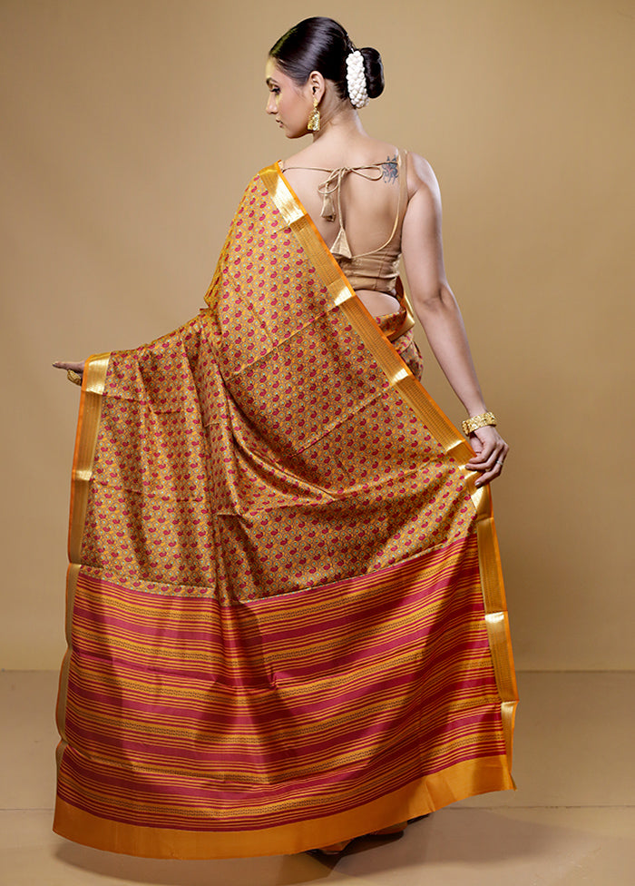 Yellow Handloom Printed Pure Silk Saree Without Blouse Piece