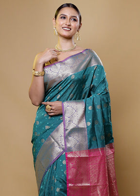 Green Kanjivaram Silk Saree With Blouse Piece