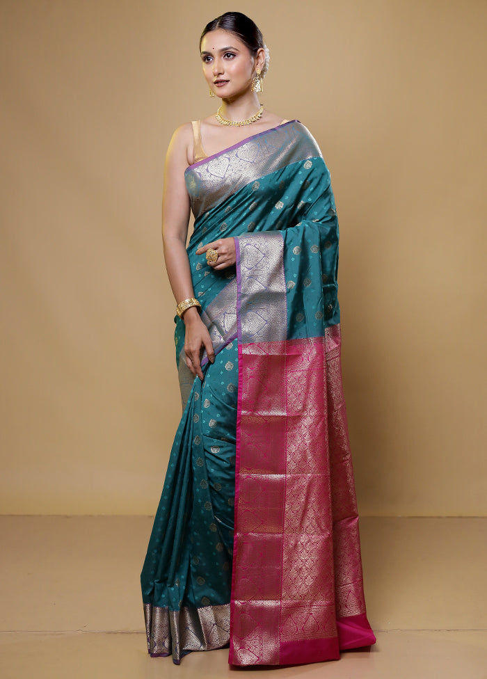 Green Kanjivaram Silk Saree With Blouse Piece