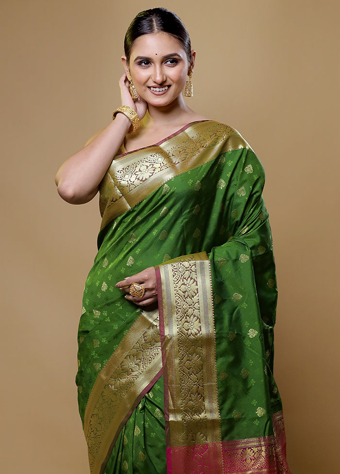 Green Kanjivaram Silk Saree With Blouse Piece