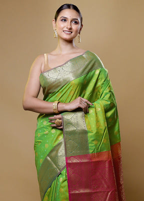 Green Kanjivaram Silk Saree With Blouse Piece