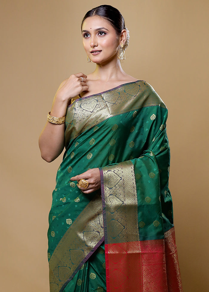 Green Kanjivaram Silk Saree With Blouse Piece