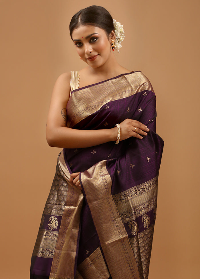 Maroon Handloom Kanjivaram Pure Silk Saree With Blouse Piece