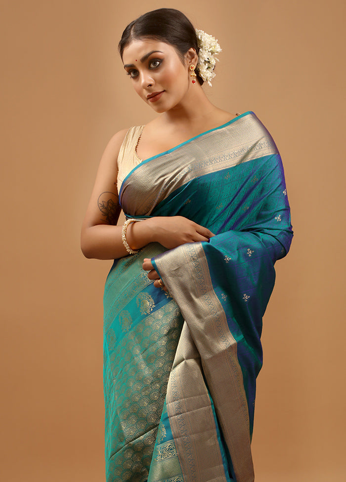 Blue Handloom Kanjivaram Pure Silk Saree With Blouse Piece