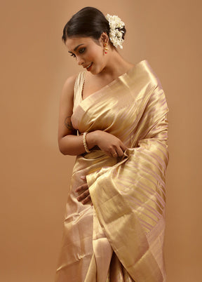 Gold Handloom Kanchipuram Pure Silk Saree With Blouse Piece