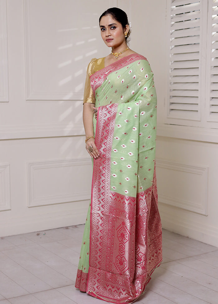 Green Cotton Saree With Blouse Piece