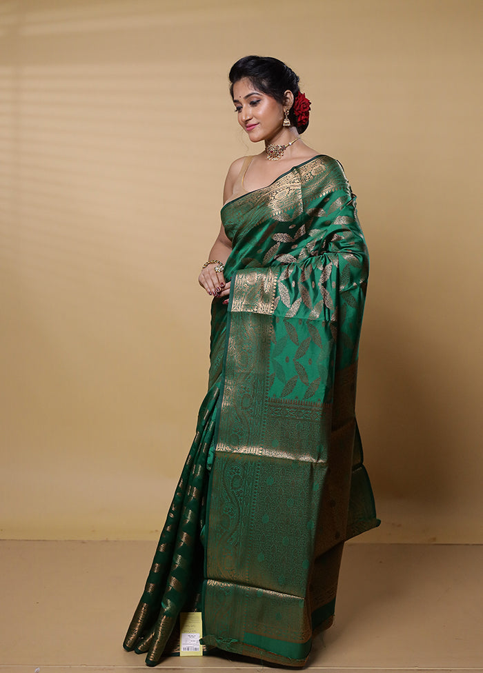 Green Dupion Silk Saree With Blouse Piece