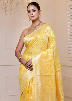 Yellow Cotton Saree With Blouse Piece