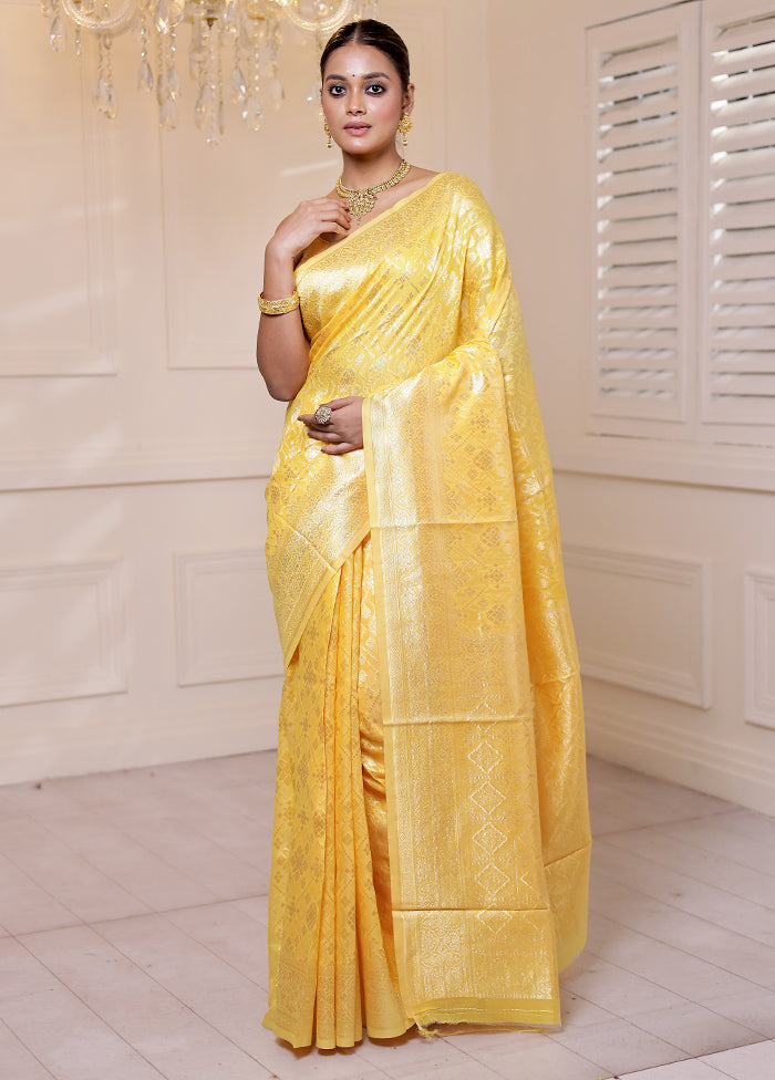 Yellow Cotton Saree With Blouse Piece