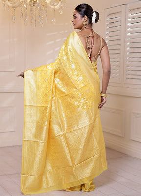 Yellow Cotton Saree With Blouse Piece