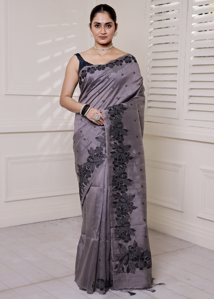 Grey Tussar Silk Saree With Blouse Piece