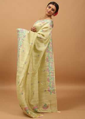 Green Tussar Silk Saree With Blouse Piece