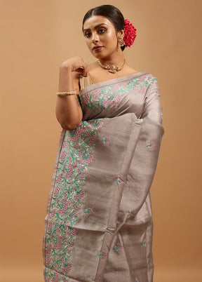 Grey Tussar Silk Saree With Blouse Piece