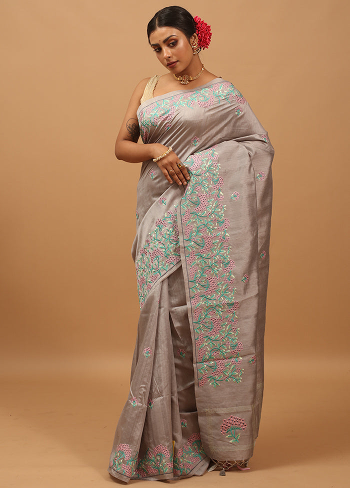 Grey Tussar Silk Saree With Blouse Piece