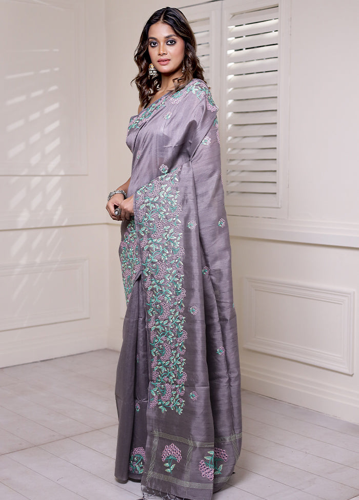 Grey Tussar Silk Saree With Blouse Piece