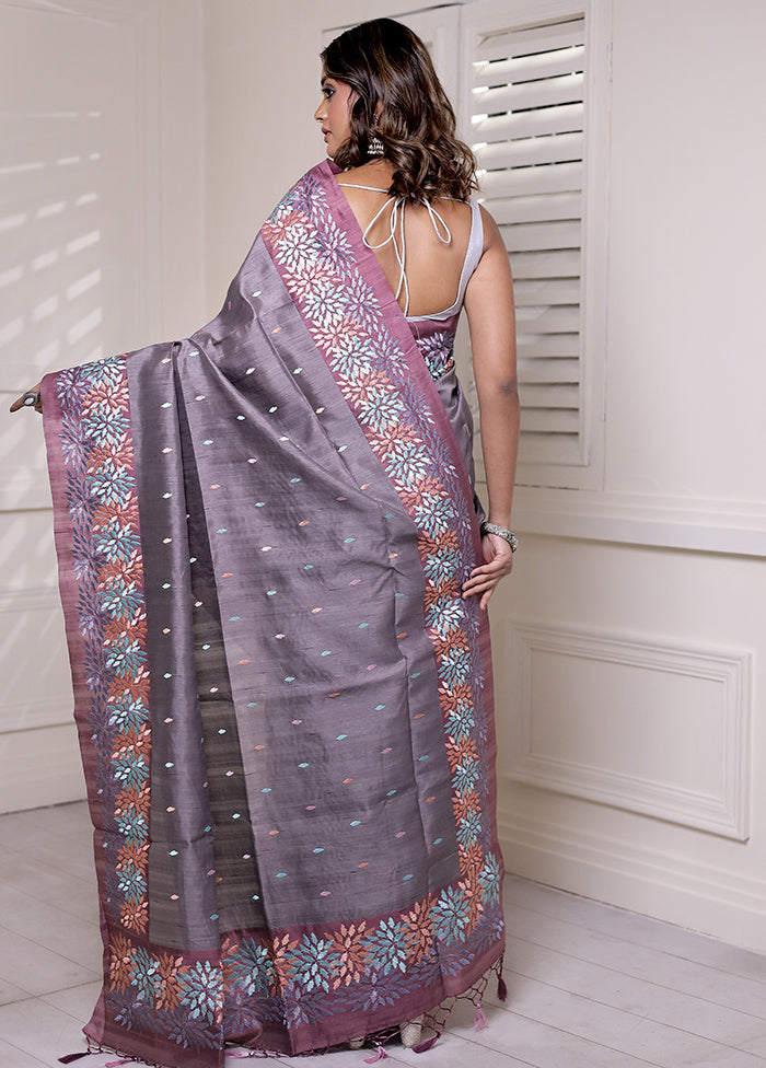 Grey Tussar Silk Saree With Blouse Piece