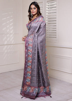 Grey Tussar Silk Saree With Blouse Piece