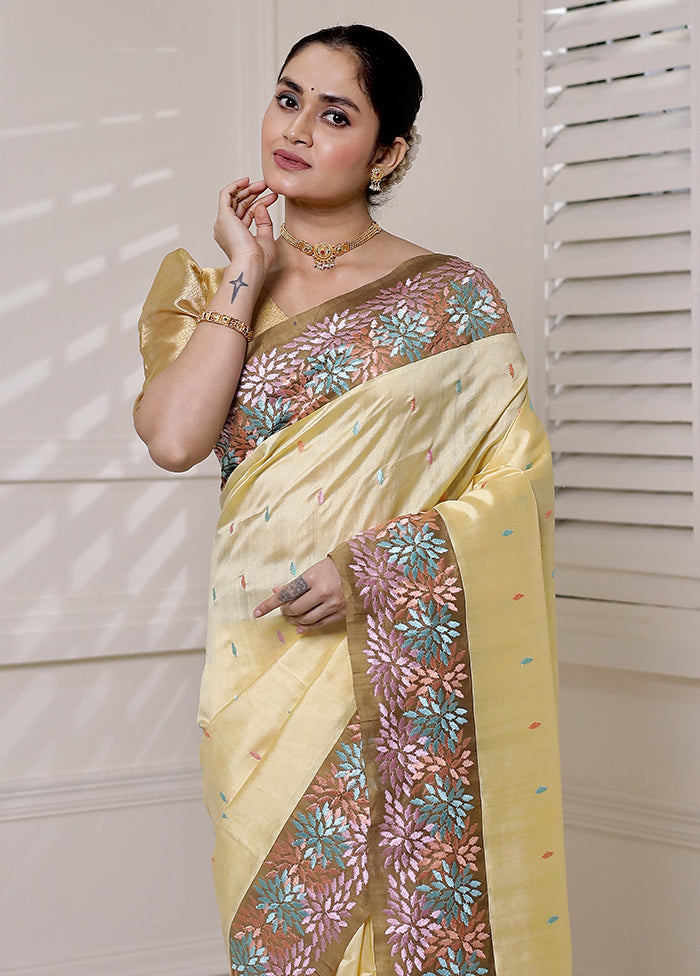 Yellow Tussar Silk Saree With Blouse Piece