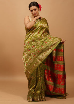 Green Handloom Baluchari Pure Silk Saree With Blouse Piece