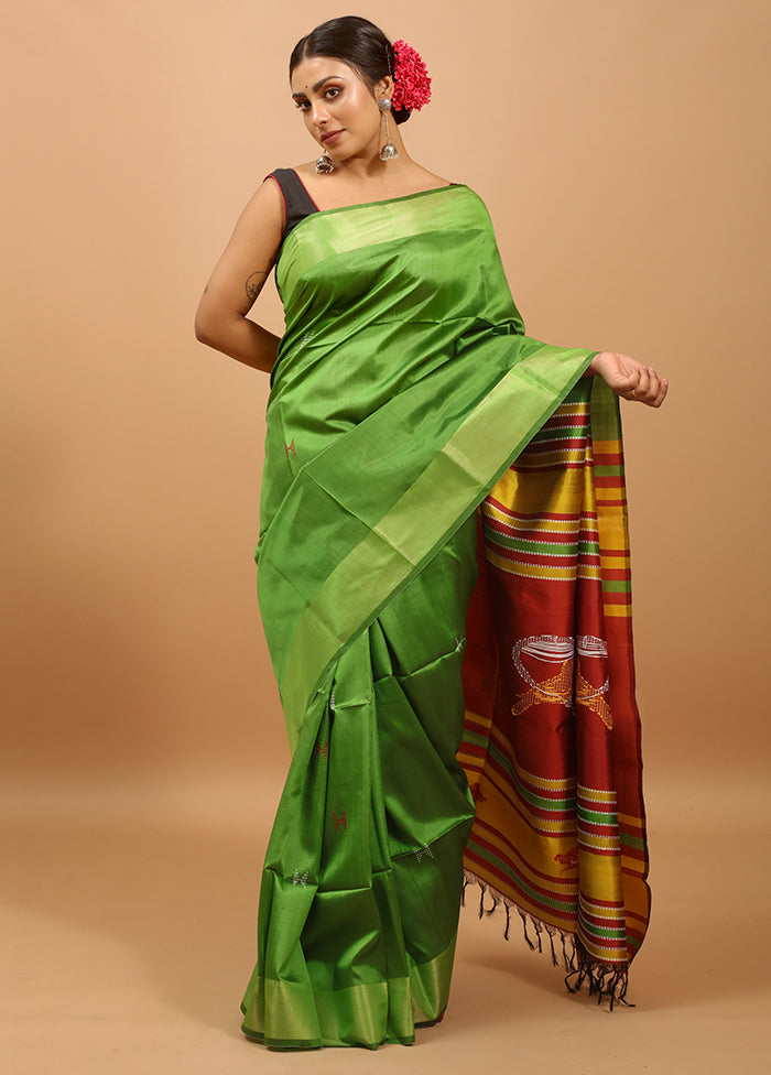 Green Kalakshetra Kanjivaram Silk Saree With Blouse Piece