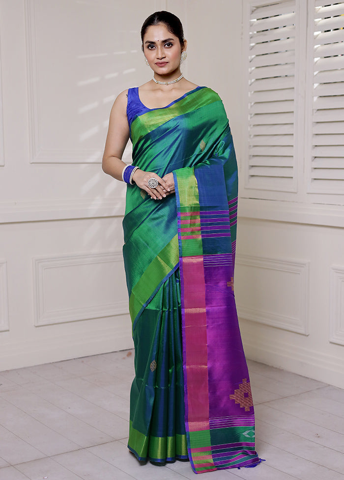 Green Kalakshetra Kanjivaram Silk Saree With Blouse Piece