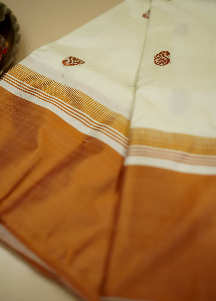 Cream Garad Silk Saree Without Blouse Piece