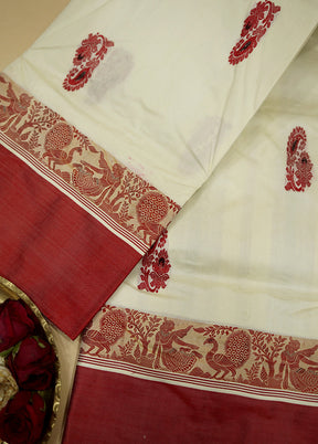 Cream Garad Pure Silk Saree Without Blouse Piece