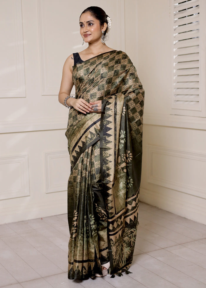 Green Dupion Silk Saree With Blouse Piece