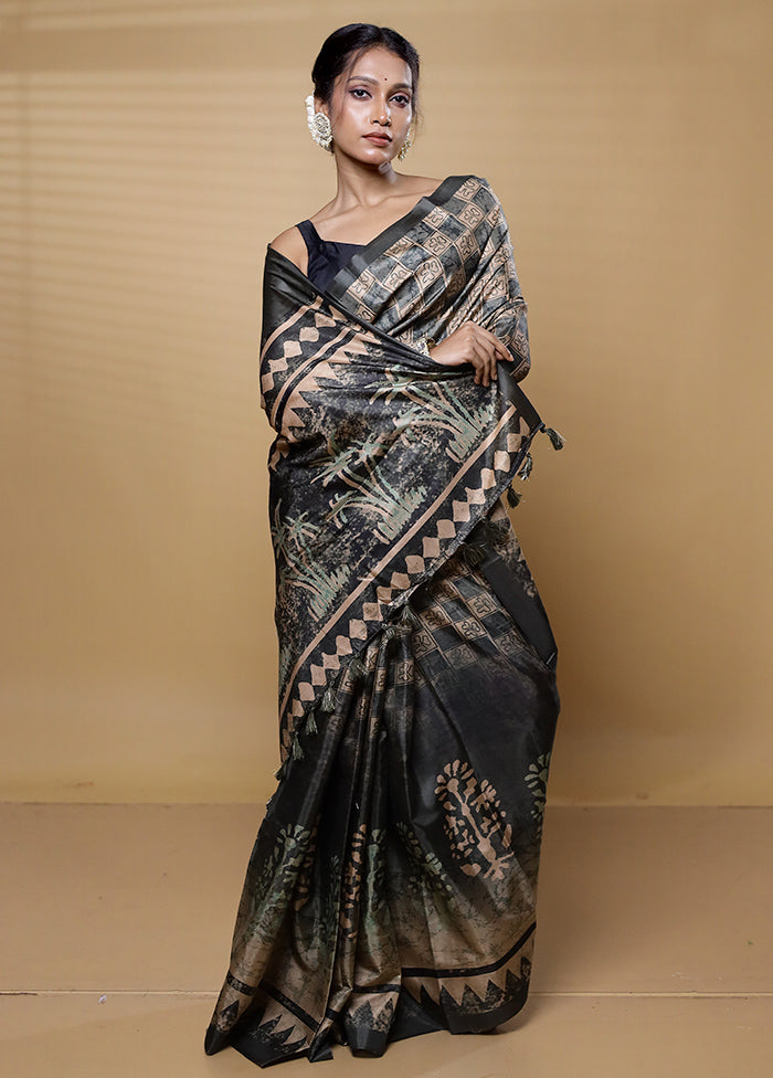 Green Dupion Silk Saree With Blouse Piece