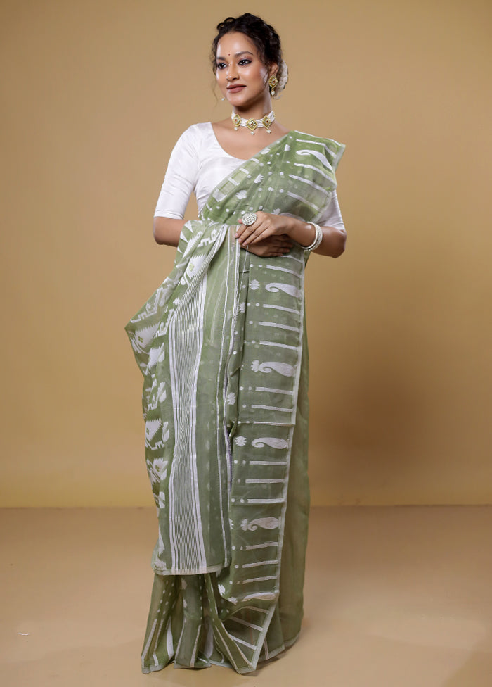 Green Tant Jamdani Saree Without Blouse Piece