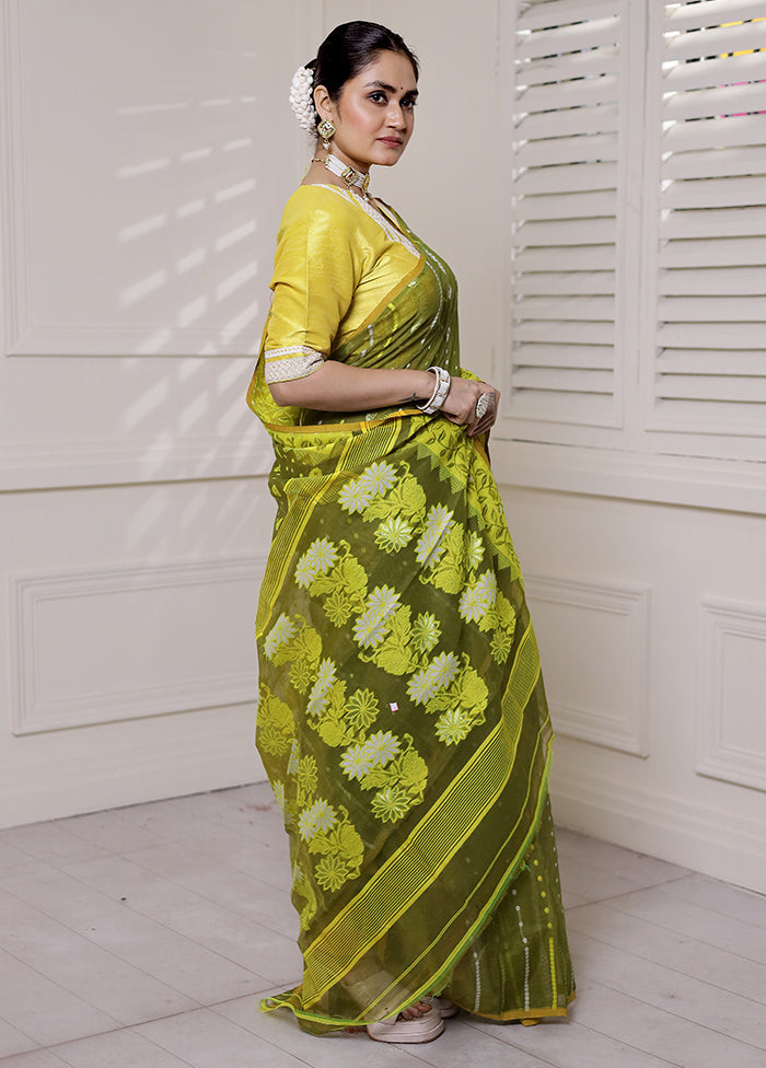 Green Tant Jamdani Saree Without Blouse Piece