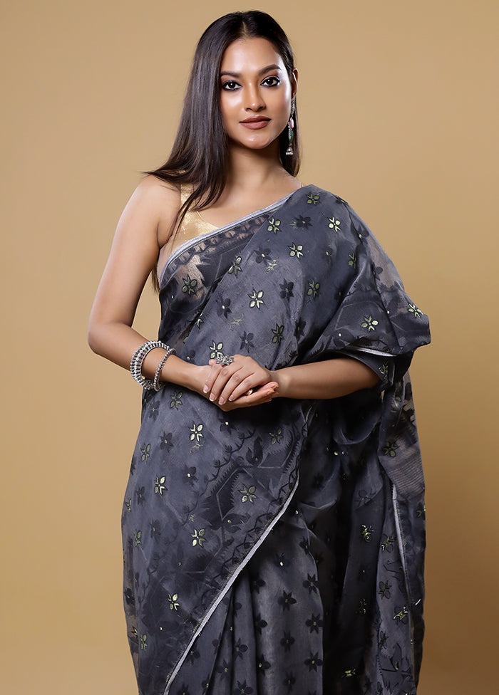 Grey Tant Jamdani Saree Without Blouse Piece