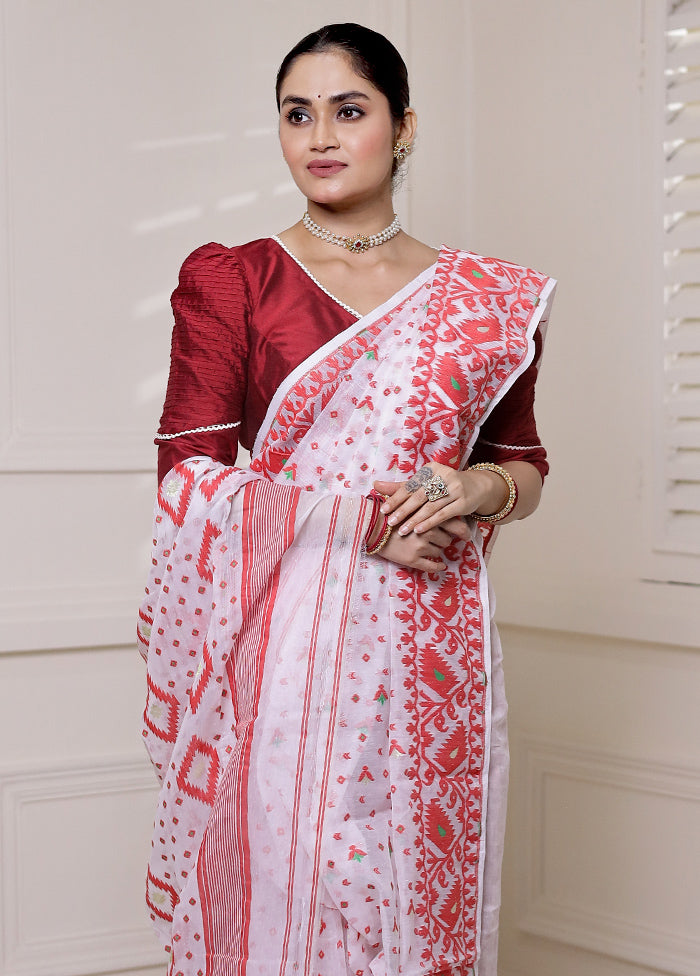 White Tant Jamdani Saree Without Blouse Piece