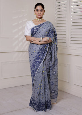 Grey Tant Jamdani Saree Without Blouse Piece