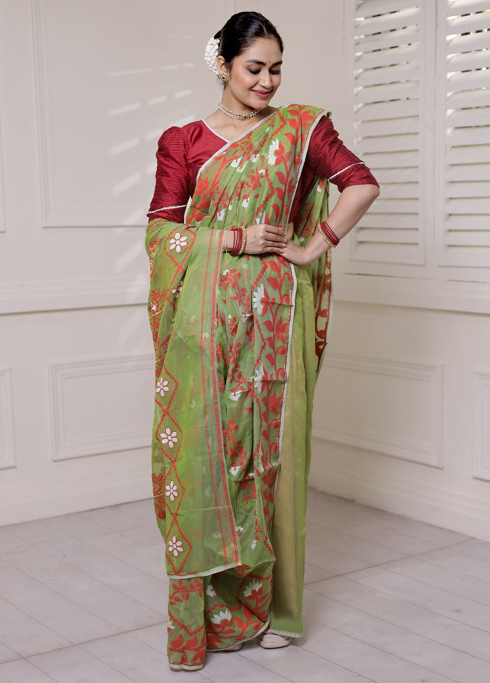 Green Tant Jamdani Saree Without Blouse Piece